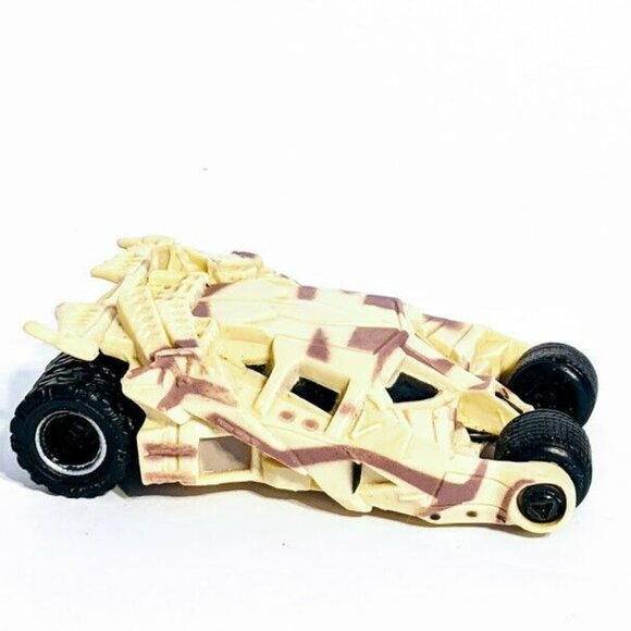 DC Comics Batman Bakery Crafts Camouflage Tumbler Batmobile Cake Topper - Picture 1 of 4